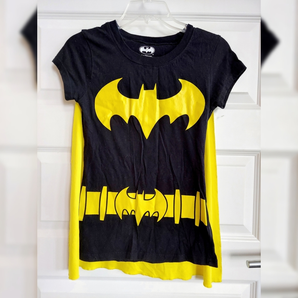 Batman t-shirt with detachable cape